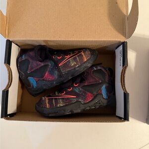 Nike Kids Sneakers - Black, Red, Blue, Pink